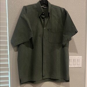 Men's Green Short Sleeve Shirt